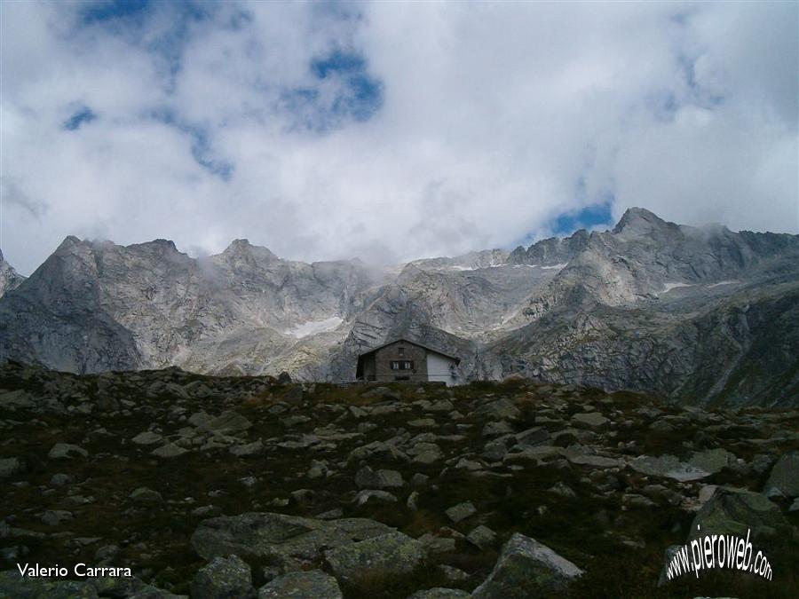 29° Salutiamo il Rifugio Prudenzini.jpg